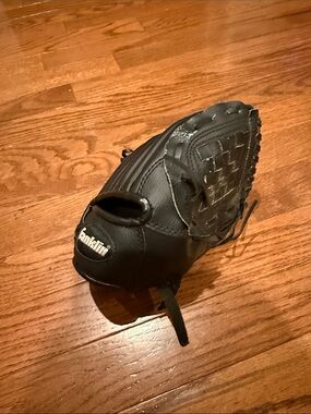 Franklin Black Leather 9” Baseball Glove